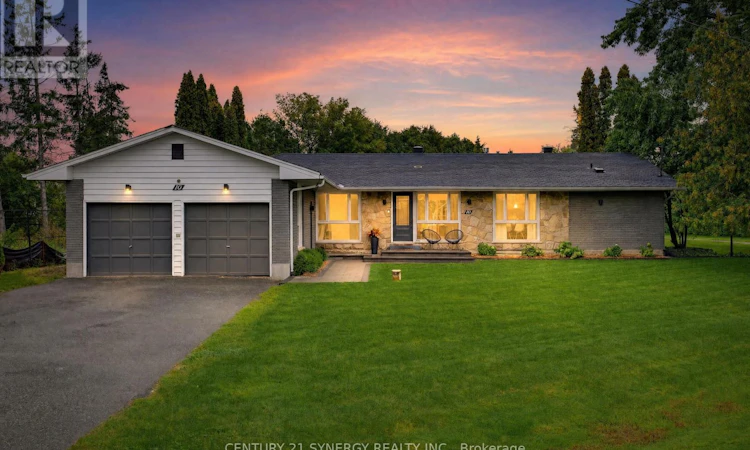 10 Honey Gables Drive