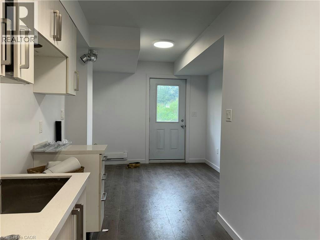 Lower-107 Highriver Trail, Welland, ON, L3C 0H6 - 4