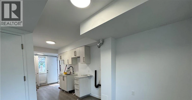 Lower-107 Highriver Trail, Welland, ON, L3C 0H6 - 7