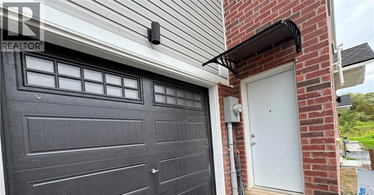 Lower-107 Highriver Trail, Welland, ON, L3C 0H6