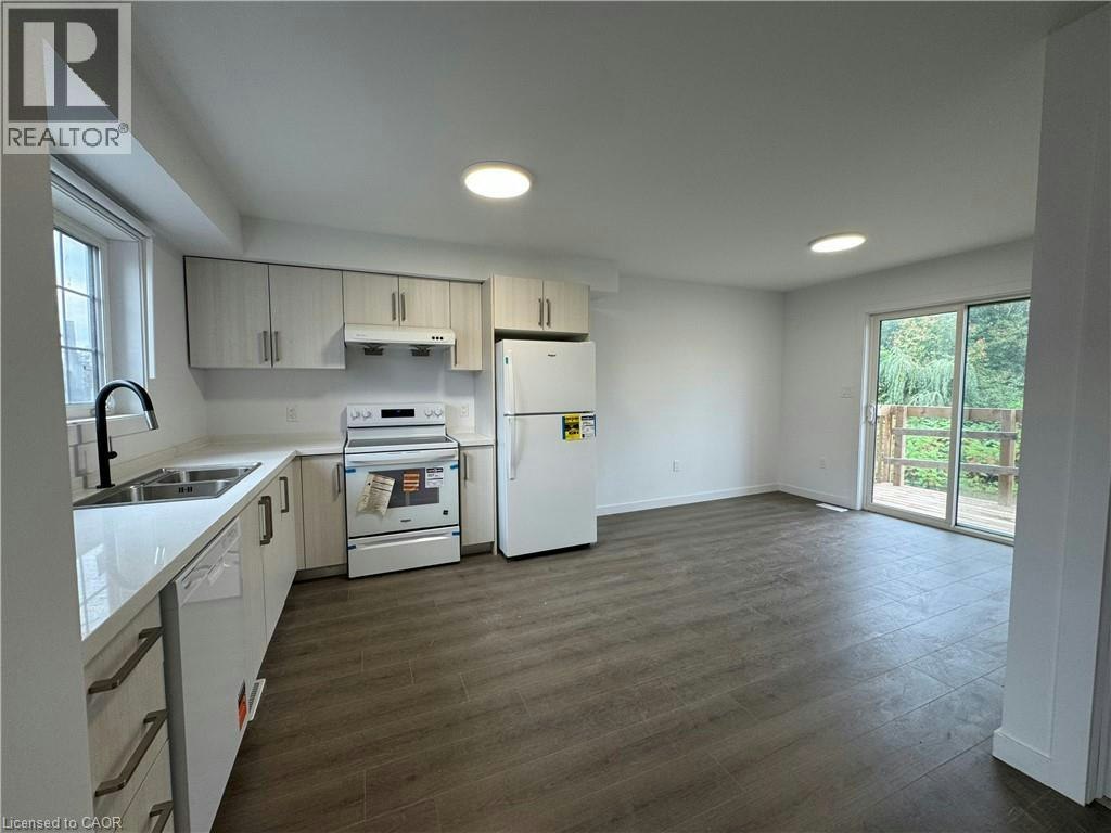Main-107 Highriver Trail, Welland, ON, L3C 0H6 - 6