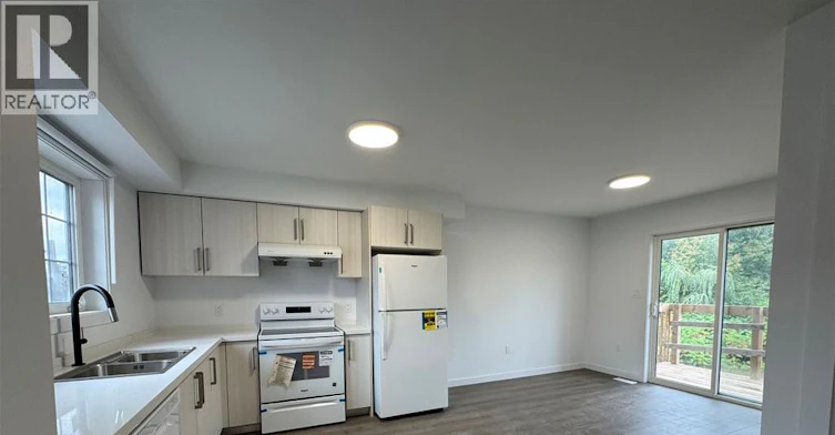 Main-107 Highriver Trail, Welland, ON, L3C 0H6 - 6