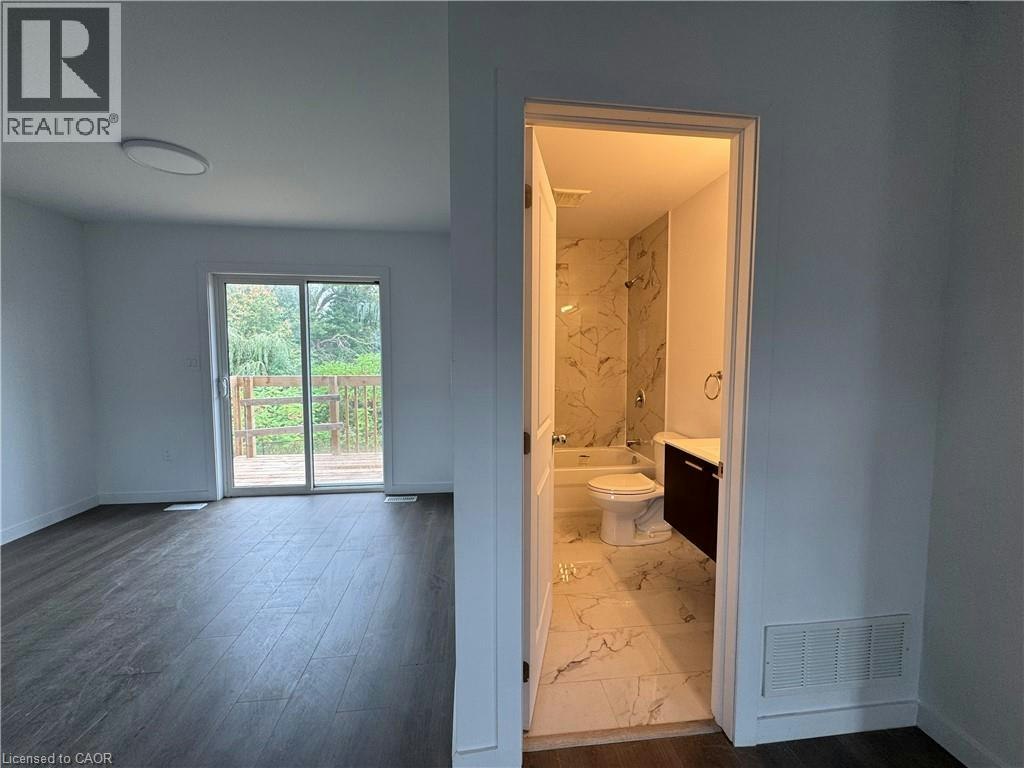 Main-107 Highriver Trail, Welland, ON, L3C 0H6 - 5