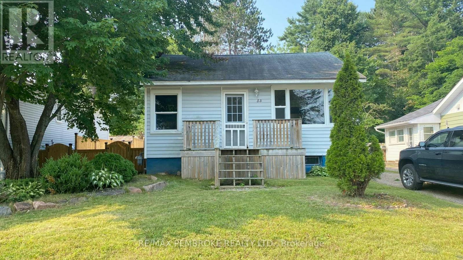 53 Huron Street, Deep River, ON, K0J 1P0