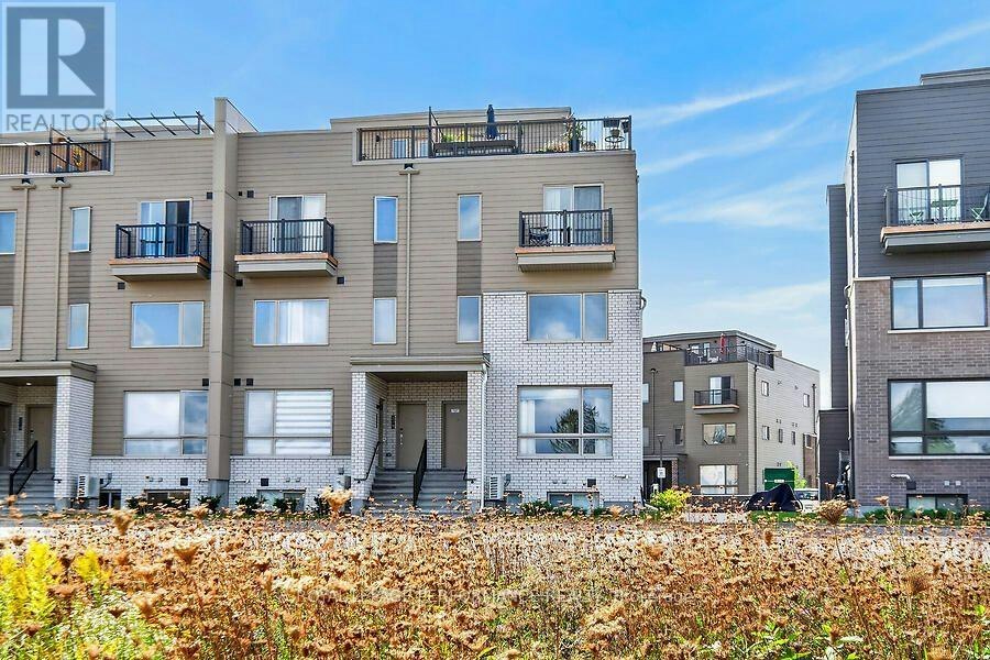 222 Mishi Private, Ottawa, ON, K1K 4E1