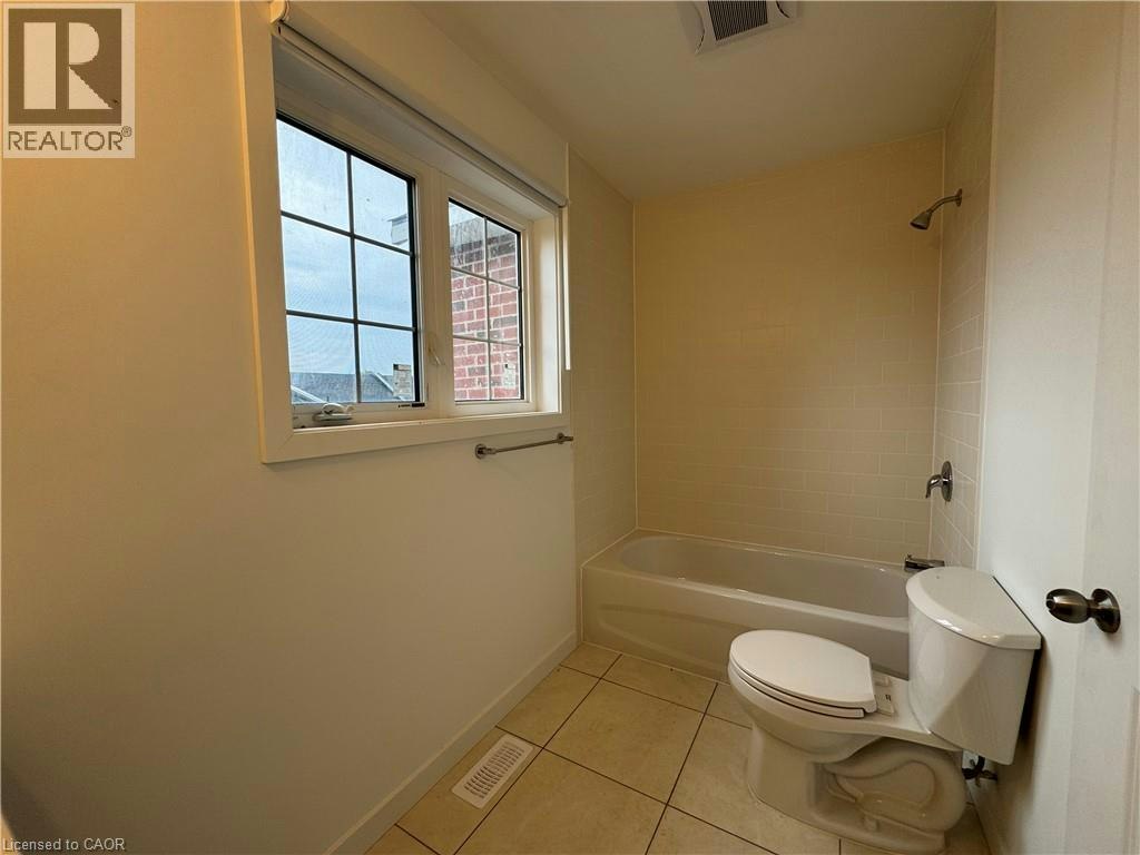 Main-99 Highriver Trail, Welland, ON, L3C 0H6 - 18