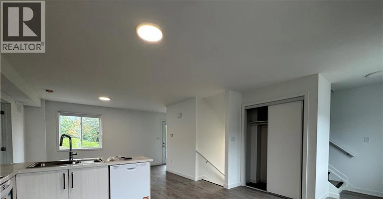 Main-99 Highriver Trail, Welland, ON, L3C 0H6 - 7
