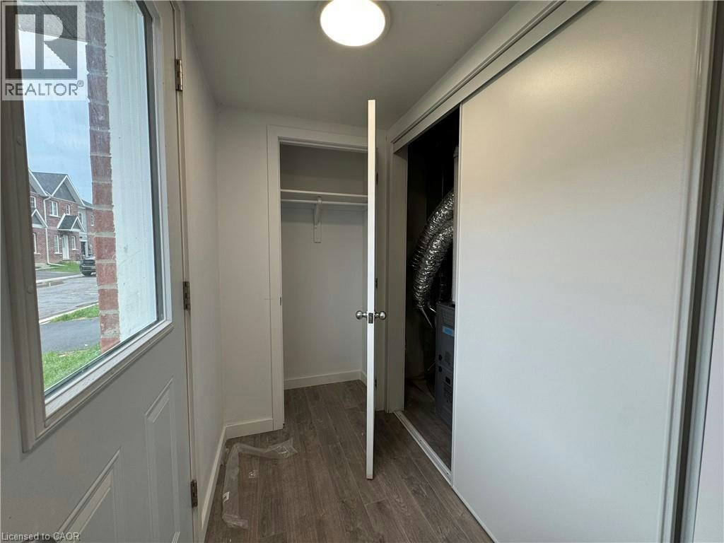 Main-99 Highriver Trail, Welland, ON, L3C 0H6 - 3