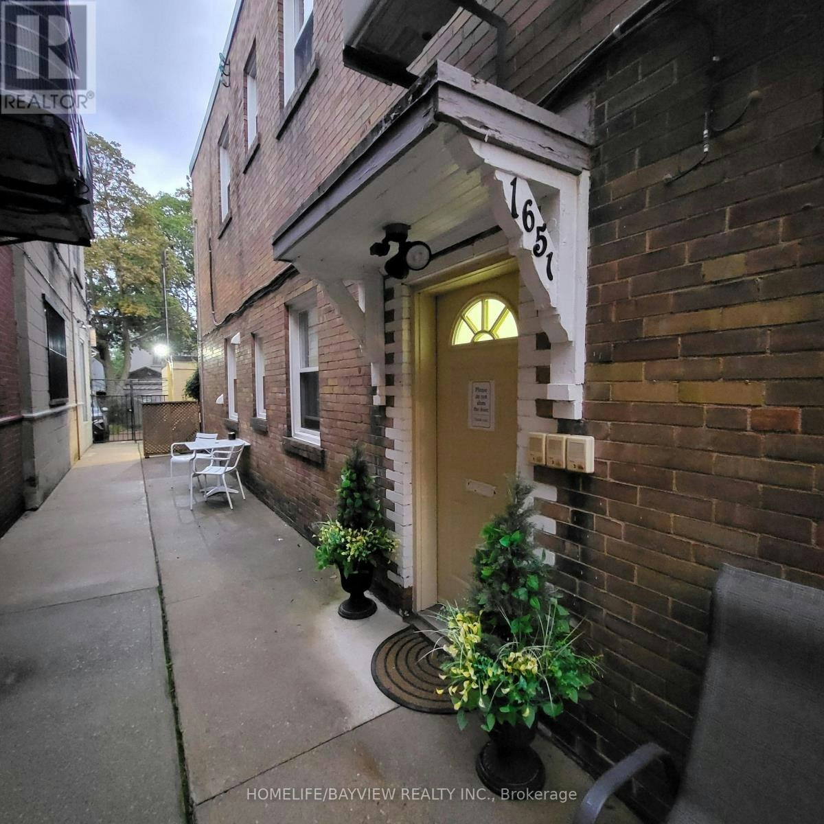 2-1651 Bayview Avenue, Toronto, ON, M4G 3C1