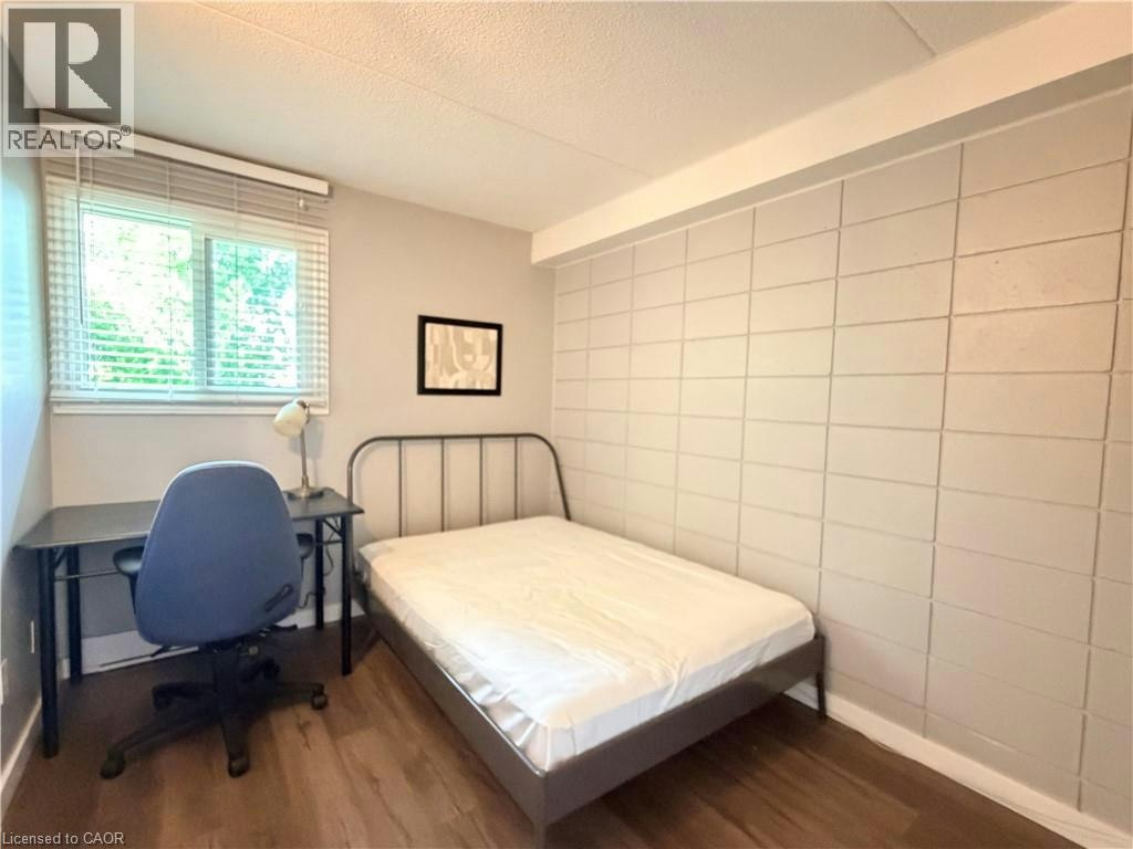 115-30 Hickory Street E, Waterloo, ON, N2J 4L4 - 11