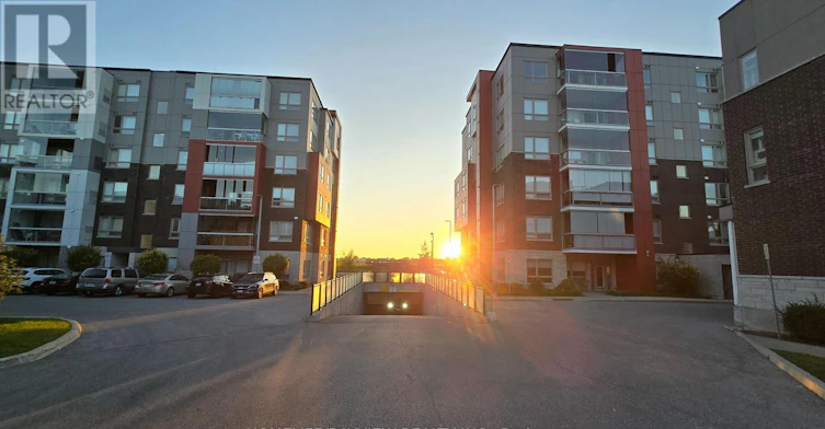 411-58 Adam Sellers Street, Markham, ON, L6B 1P5 - 4