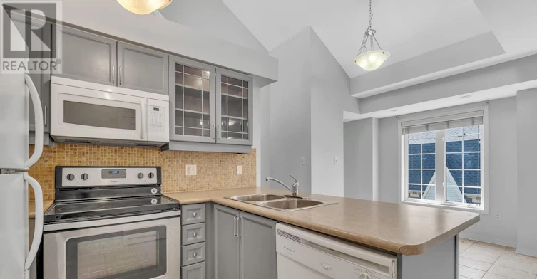 6-720 Neighbourhood Circle S, Mississauga, ON, L5B 0B4 - 6