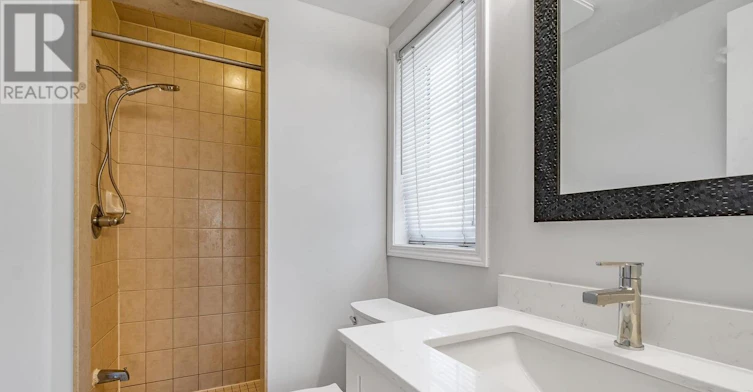 6-720 Neighbourhood Circle S, Mississauga, ON, L5B 0B4 - 13