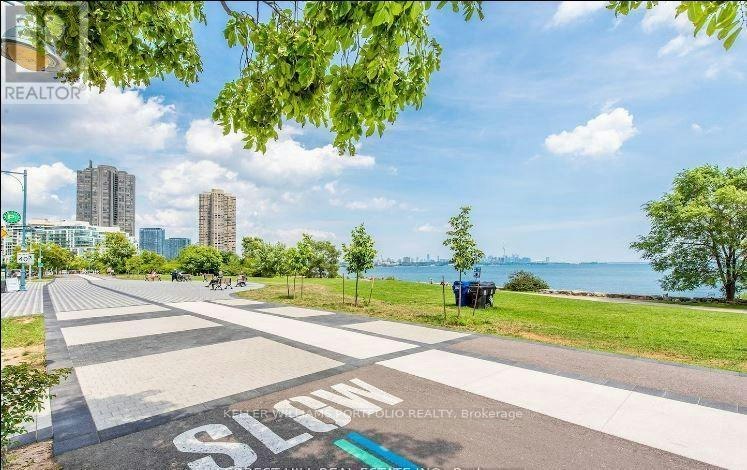 1006-36 Park Lawn Road, Toronto, ON, M8Y 3H8 - 30