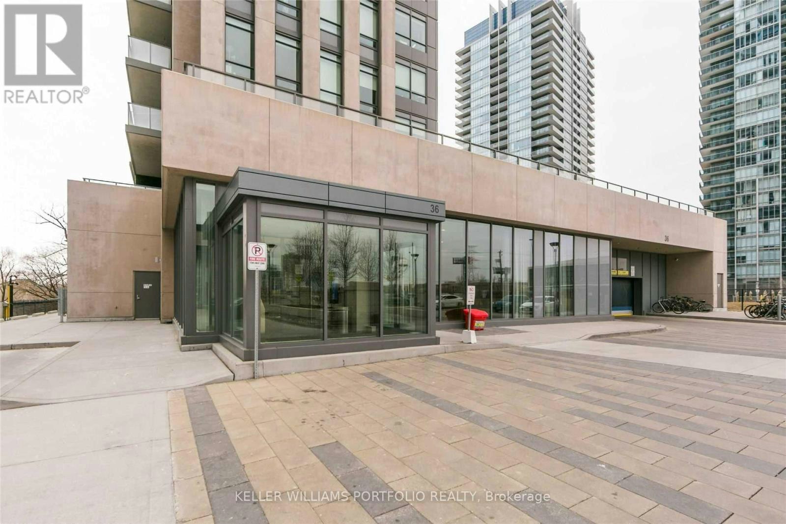 1006-36 Park Lawn Road, Toronto, ON, M8Y 3H8 - 2