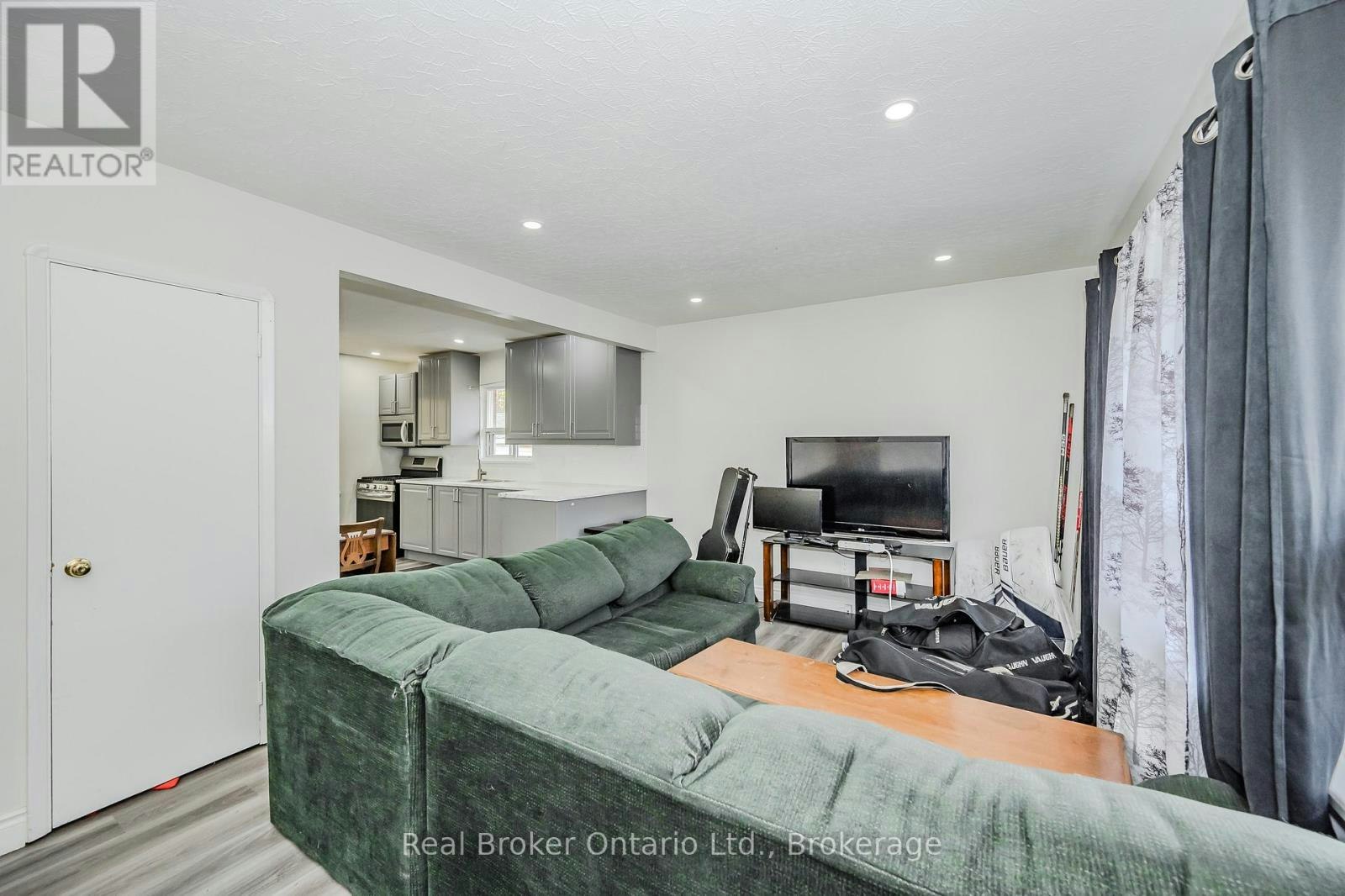 112 Victoria Road N, Guelph, ON, N1E 5H3 - 4
