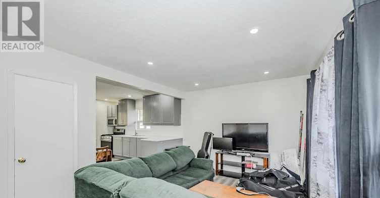 112 Victoria Road N, Guelph, ON, N1E 5H3 - 4