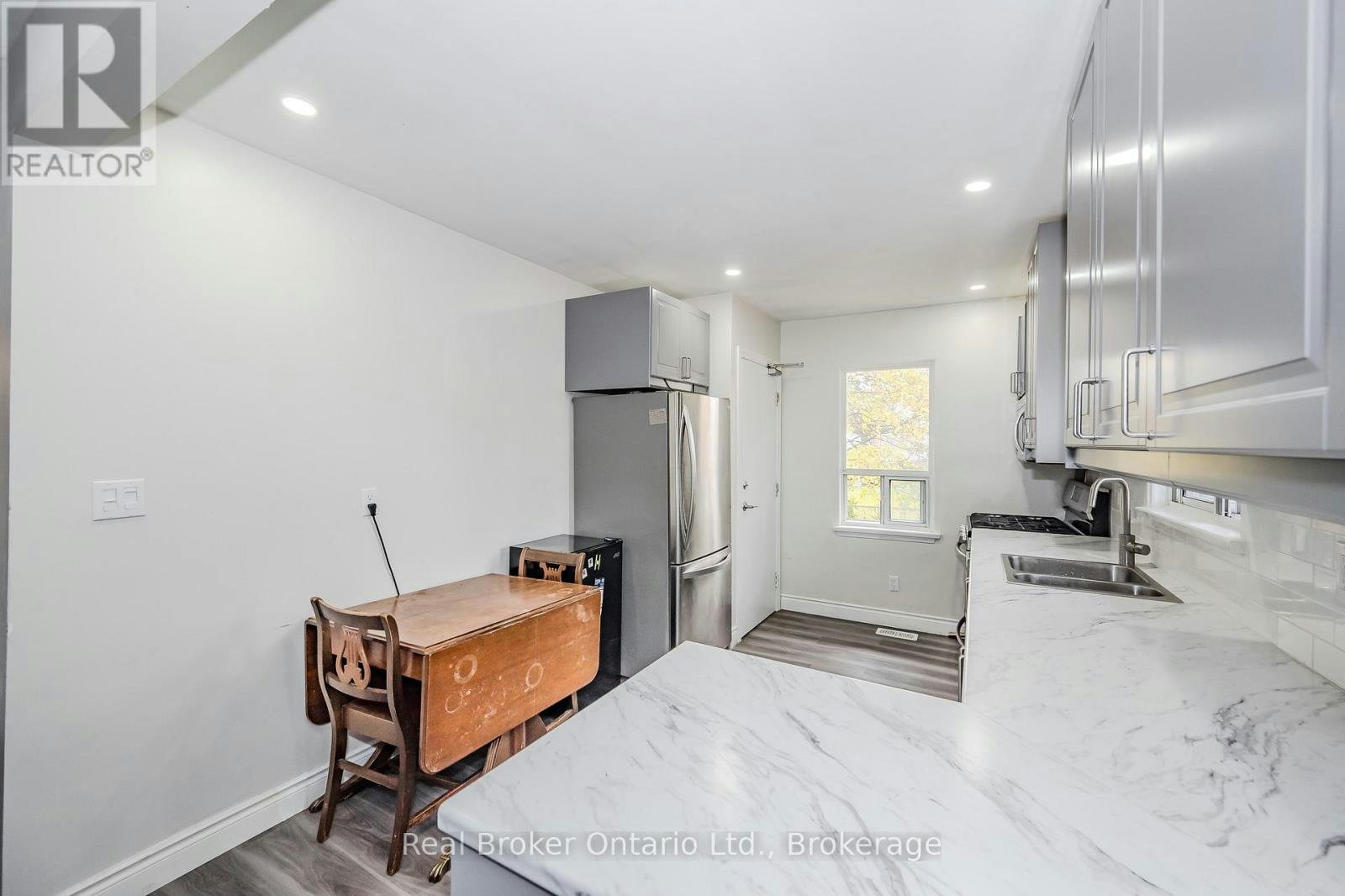 112 Victoria Road N, Guelph, ON, N1E 5H3 - 8