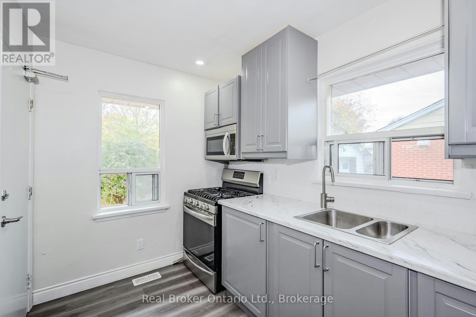 112 Victoria Road N, Guelph, ON, N1E 5H3 - 9