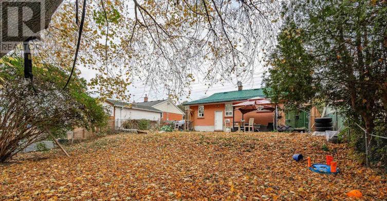 112 Victoria Road N, Guelph, ON, N1E 5H3 - 16