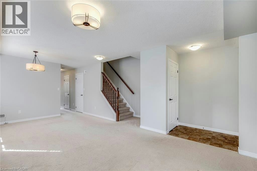 B-935 Glasgow Street, Kitchener, ON, N2N 0B5 - 7