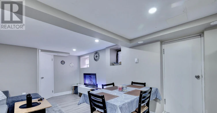 4-118 Fairholt Road S, Hamilton, ON, L8M 2T7 - 4