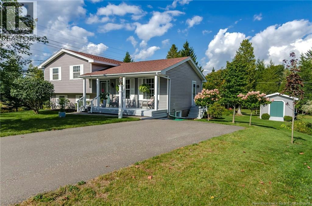 69 Peat Drive, Quispamsis, NB, E2E 4X8