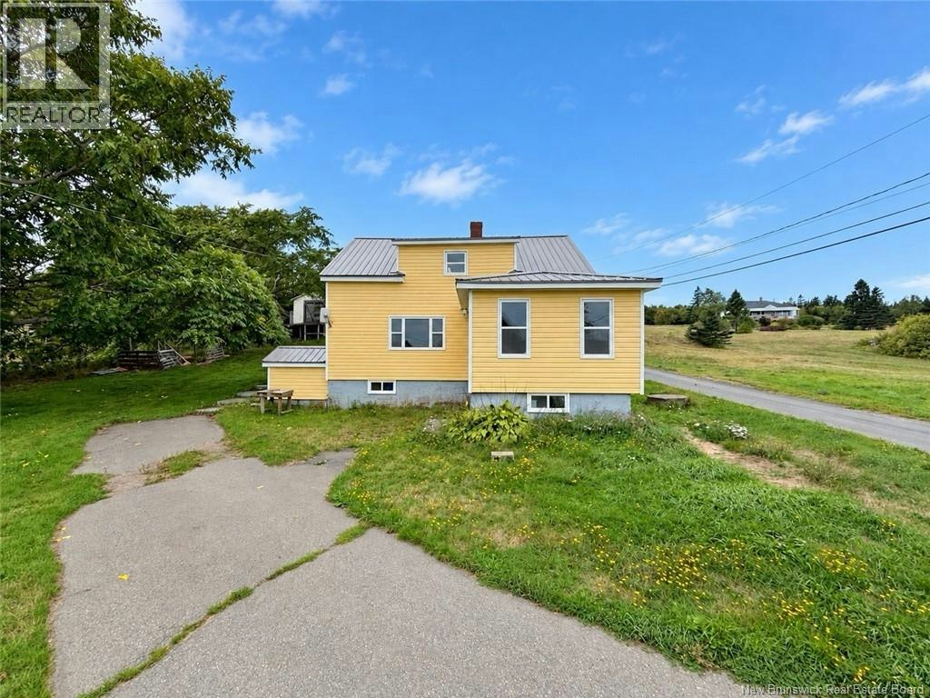 11 Windsor Street, Grand Manan, NB, E5G 2J7