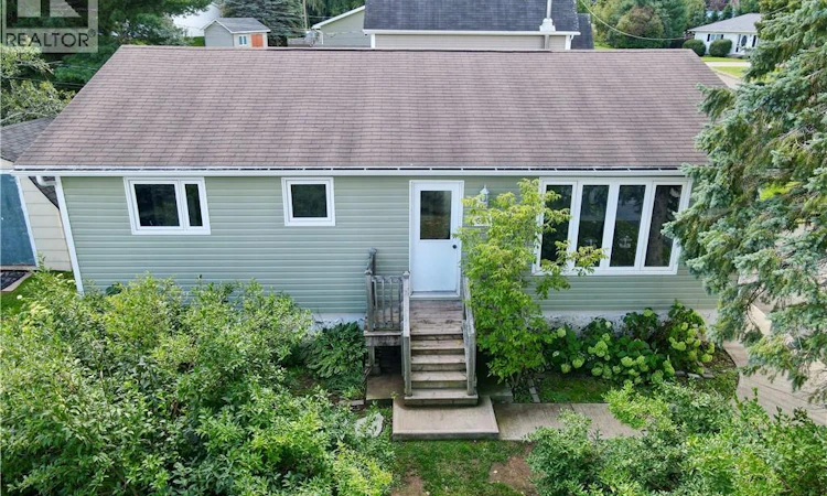 52 Allan Street