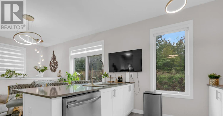 360 Appalachian Circle, Manotick, ON, K2J 6X3 - 11