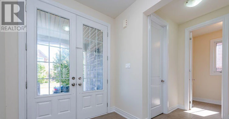 10 Villanova Road, Brampton, ON, L6Y 2Z4 - 4