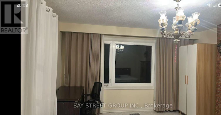 MAIN 1-29 Elmartin Drive, Toronto, ON, M1W 3C6 - 6