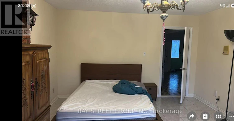 MAIN 1-29 Elmartin Drive, Toronto, ON, M1W 3C6 - 8