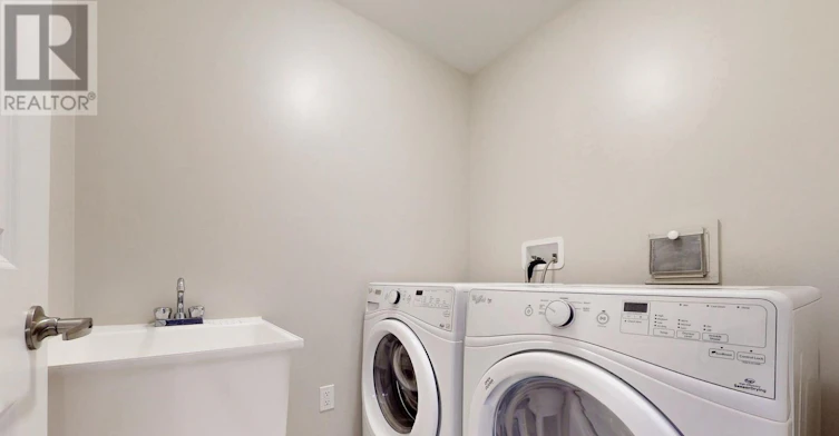 8 Point Pelee Lane, Richmond Hill, ON, L4S 0G4 - 12