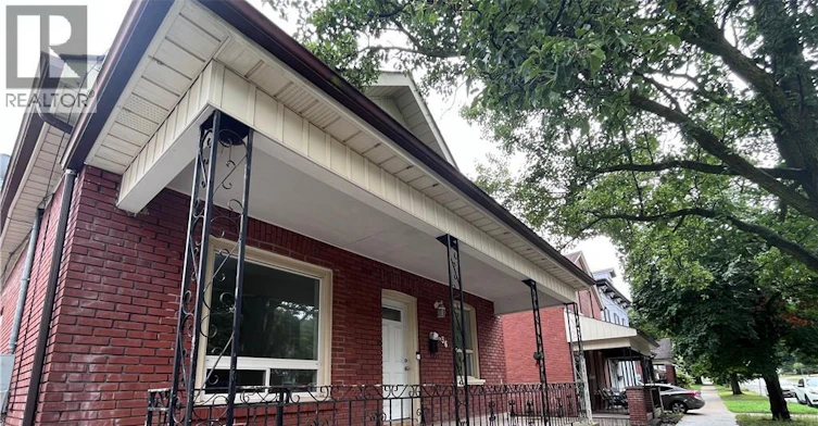 36 Pearl Street, Brantford, ON, N3T 3N6 - 2