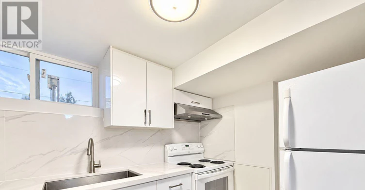 701 Maria Street, Whitby, ON, L1N 1P9 - 5