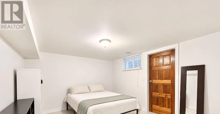 701 Maria Street, Whitby, ON, L1N 1P9 - 9