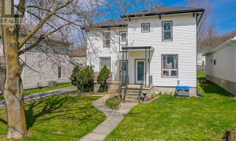 15 Mathison Street E