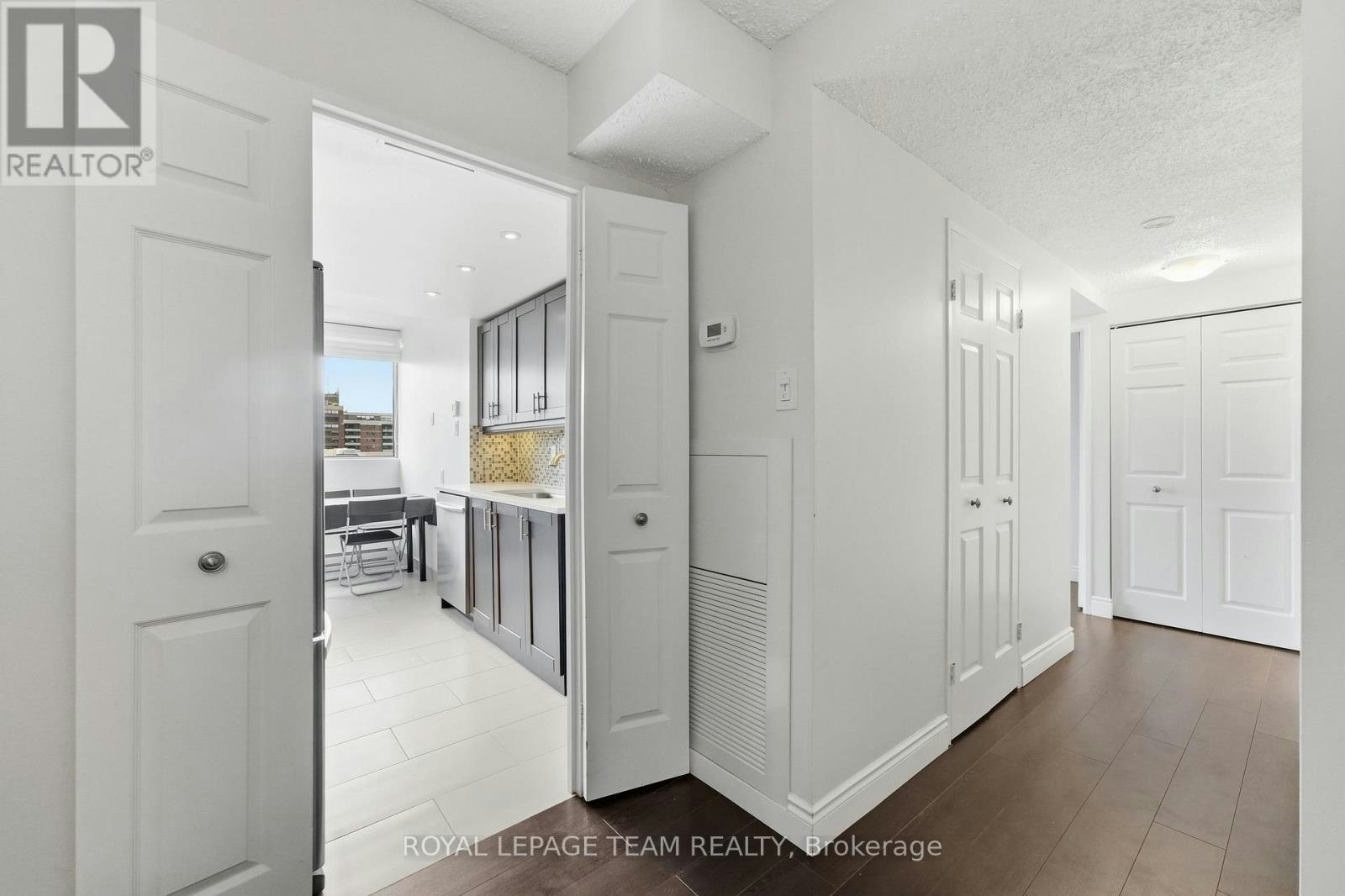 801-530 Laurier Avenue W, Ottawa, ON, K1R 7T1 - 12