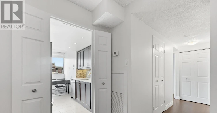 801-530 Laurier Avenue W, Ottawa, ON, K1R 7T1 - 12