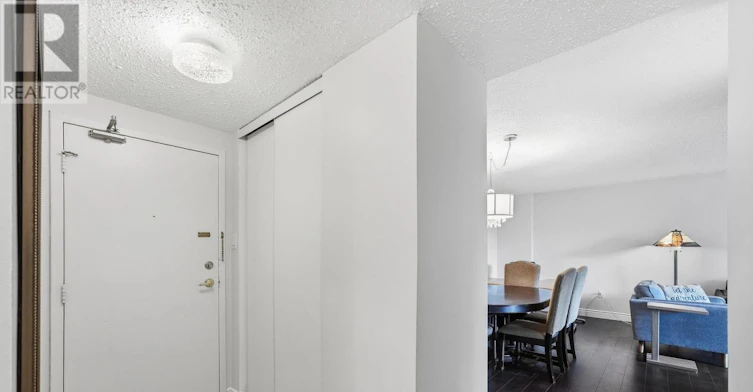 801-530 Laurier Avenue W, Ottawa, ON, K1R 7T1 - 5