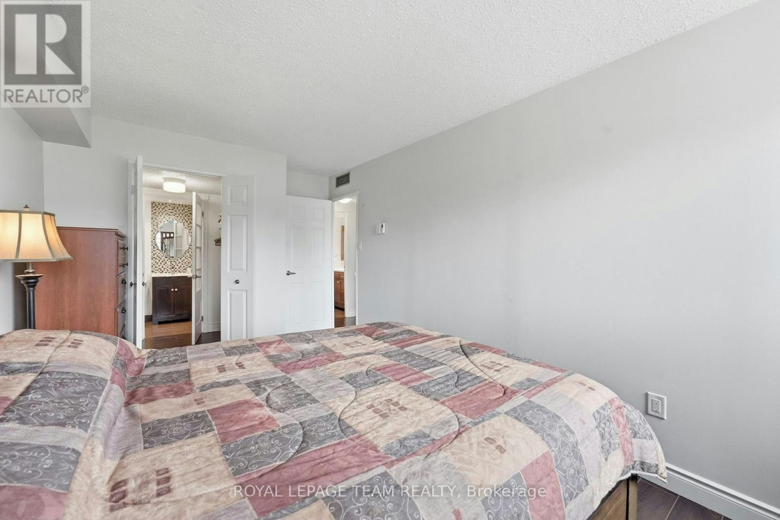 801-530 Laurier Avenue W, Ottawa, ON, K1R 7T1 - 21