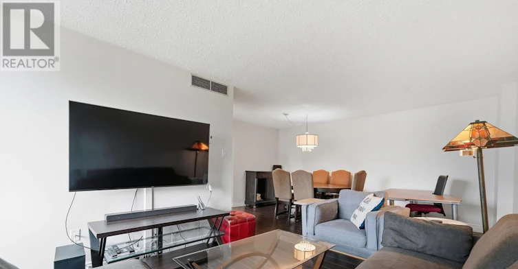 801-530 Laurier Avenue W, Ottawa, ON, K1R 7T1 - 11