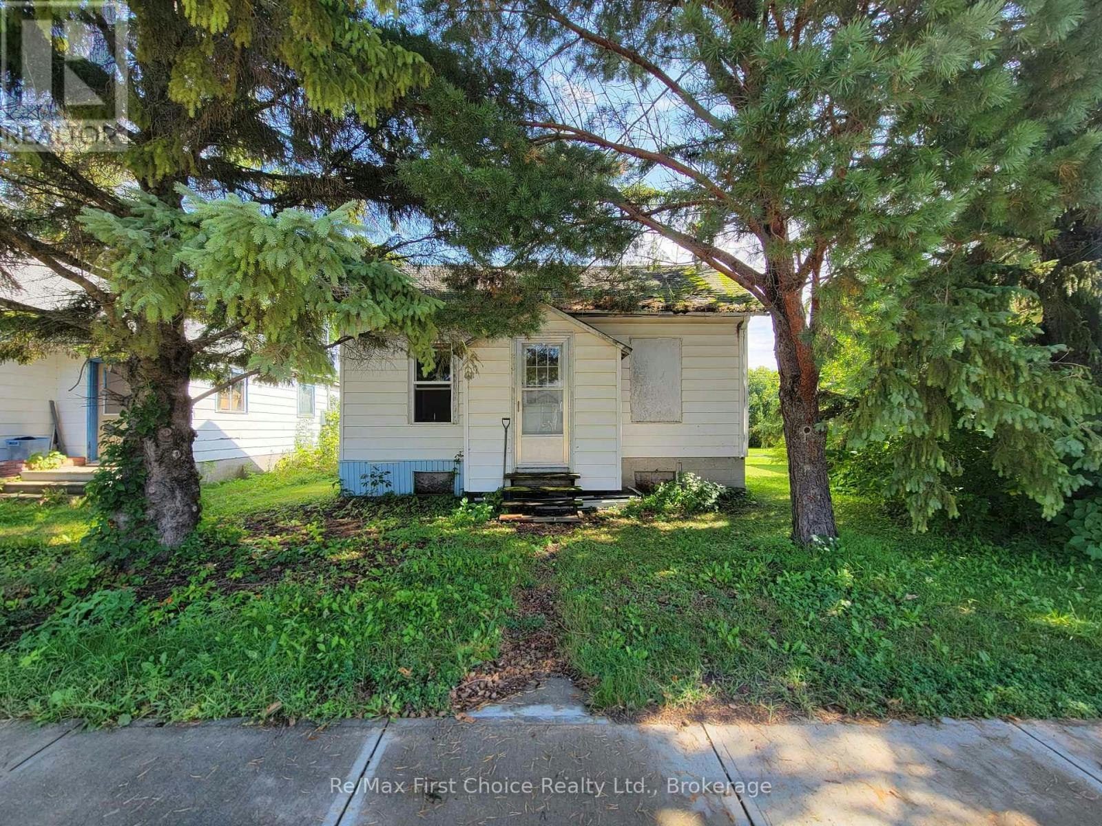 216 Sixth Street, Rainy River, ON, P0W 1L0