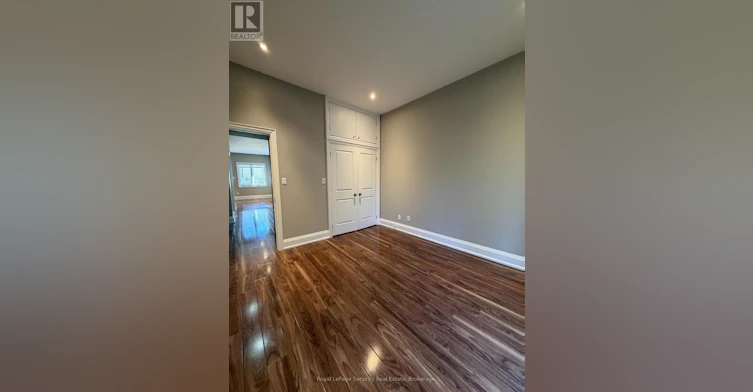 15 Coolmine Road, Toronto, ON, M6J 3G1 - 3