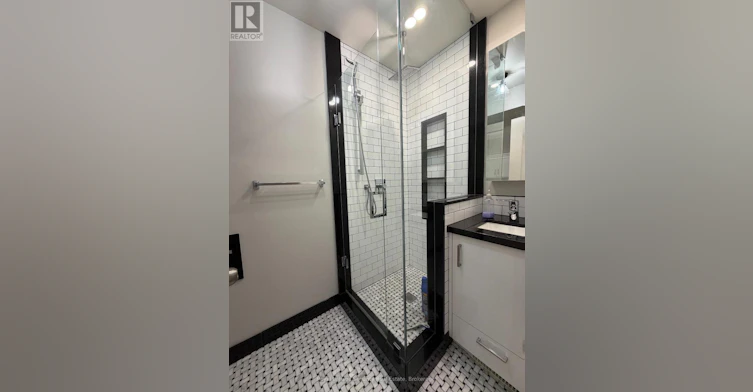 15 Coolmine Road, Toronto, ON, M6J 3G1 - 9