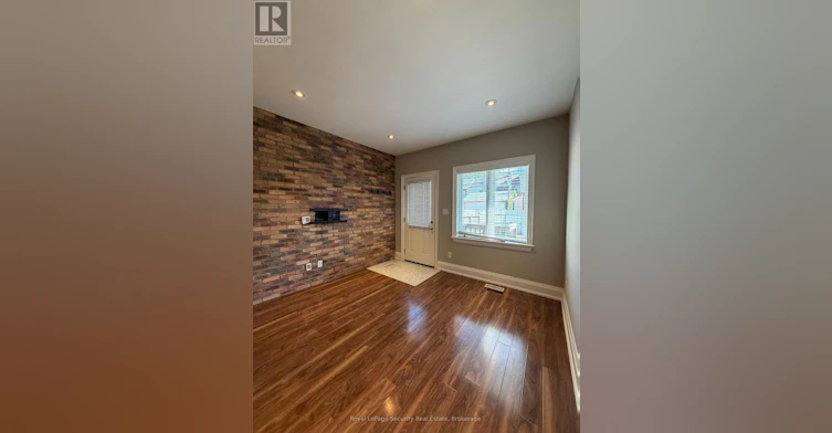 15 Coolmine Road, Toronto, ON, M6J 3G1 - 2