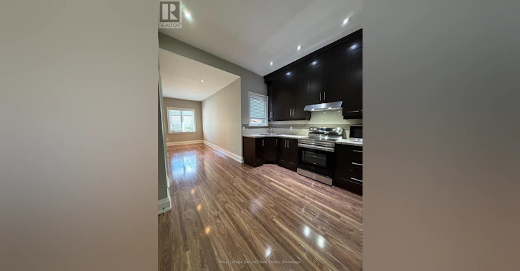15 Coolmine Road, Toronto, ON, M6J 3G1 - 4