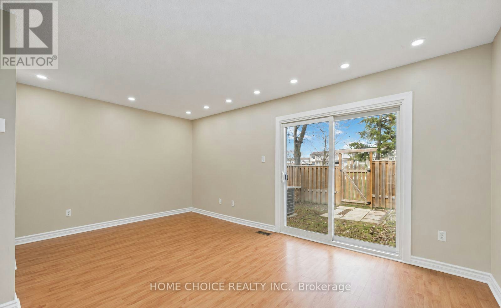 31-611 Galahad Drive, Oshawa, ON, L1K 1M1 - 5