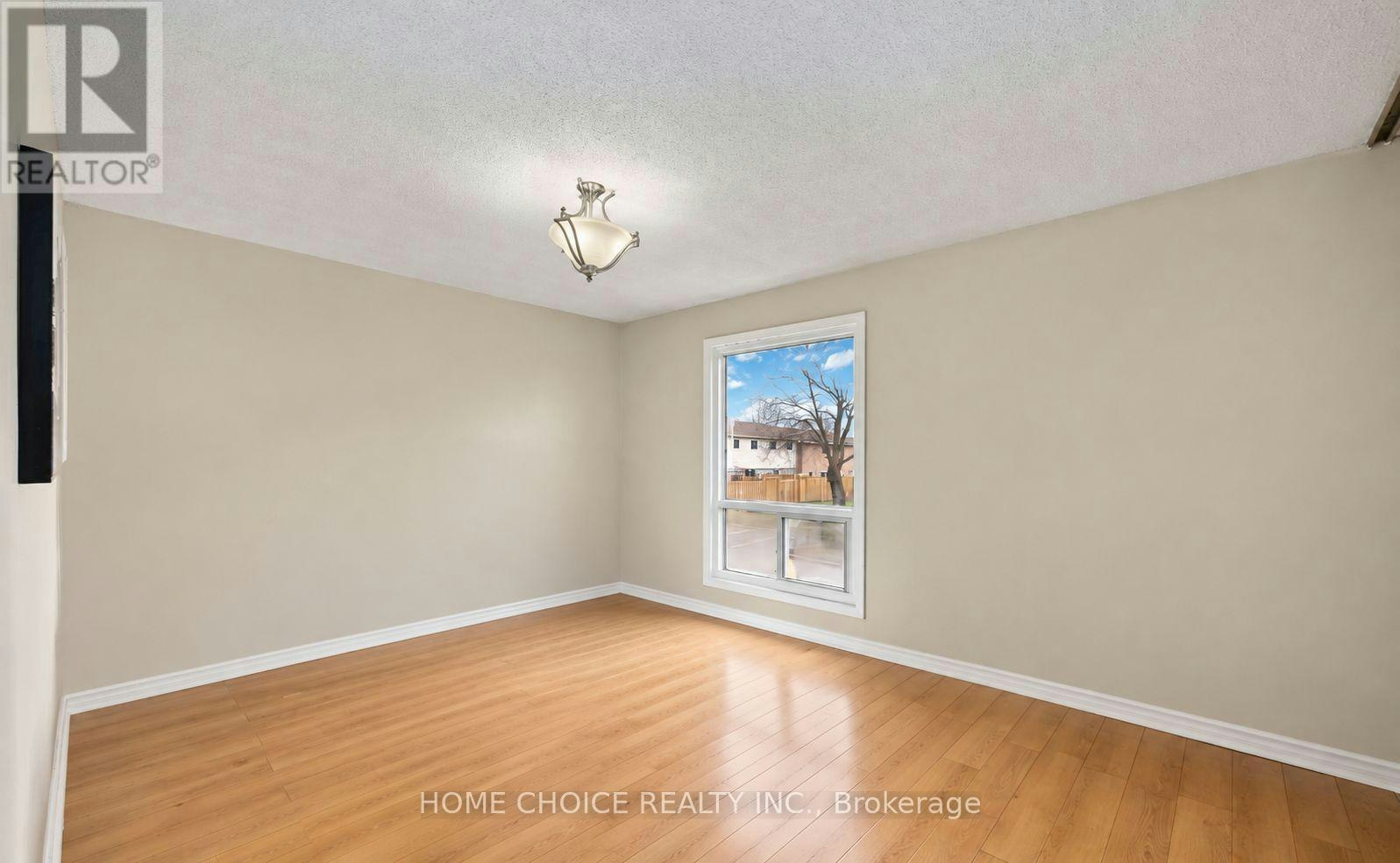 31-611 Galahad Drive, Oshawa, ON, L1K 1M1 - 11